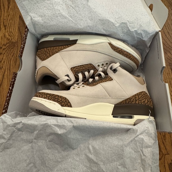 Air Jordan 3 Retro "Palomino" - men’s size 10
NWT - Picture 5 of 6